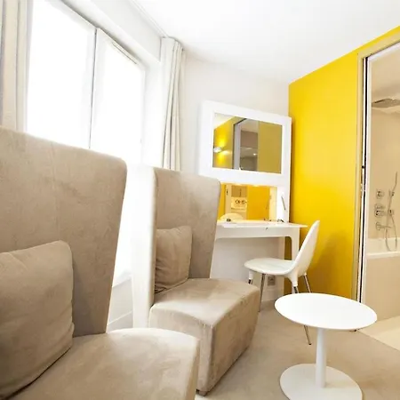 Elysee Secret Hotel