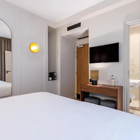 Hotel Elysee Secret