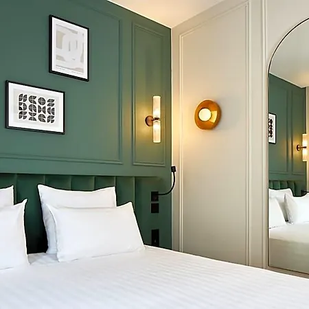 Elysee Secret Hotell 4*