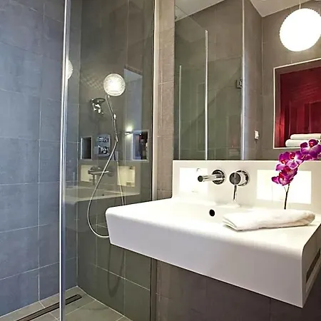 Elysee Secret Hotell 4*
