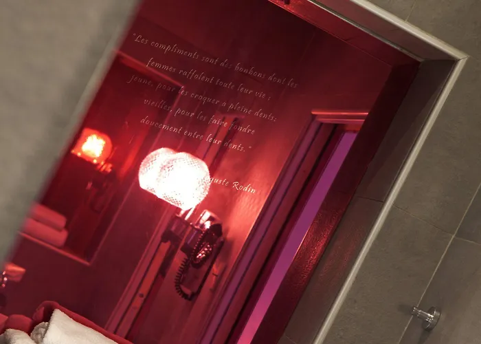 호텔 Elysee Secret 4*